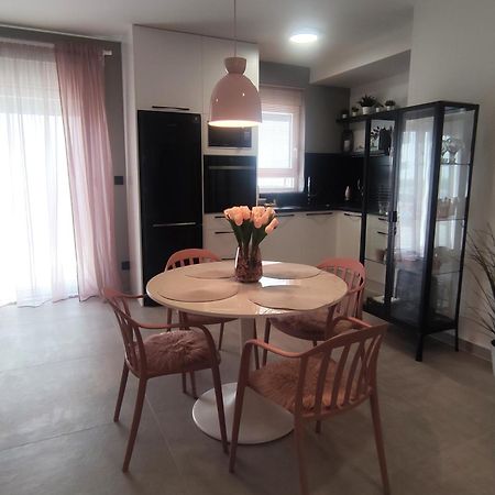 Apartament Rosie Podstrana Zewnętrze zdjęcie
